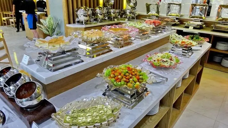 The MCR Luxury Nha Trang Hotel - Yerinde Yemek