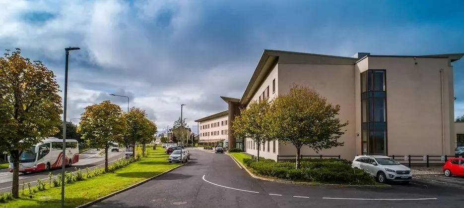 The McWilliam Park Hotel Mayo - Dış Mekan
