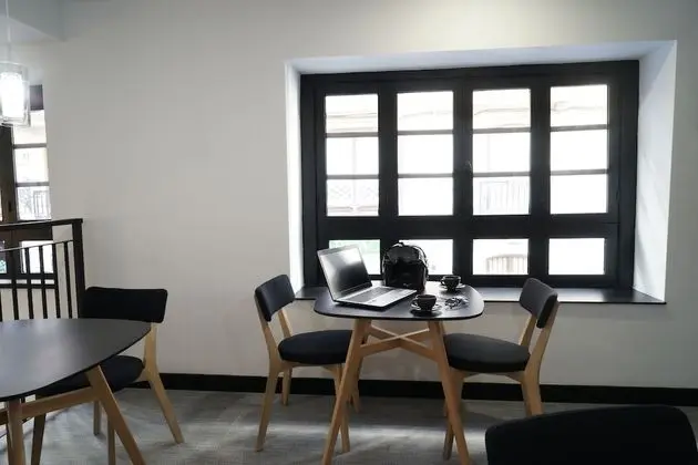 MD Design Hotel Portal del Real - Yerinde Yemek