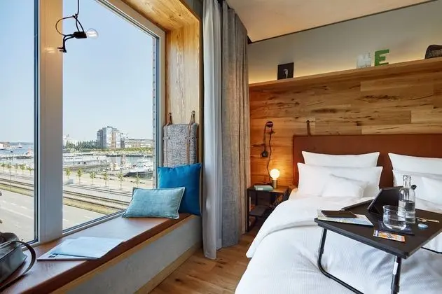 Me And All Hotel Kiel