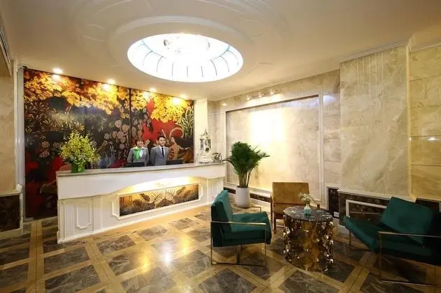 Me Gustas Central Hotel - Lobi