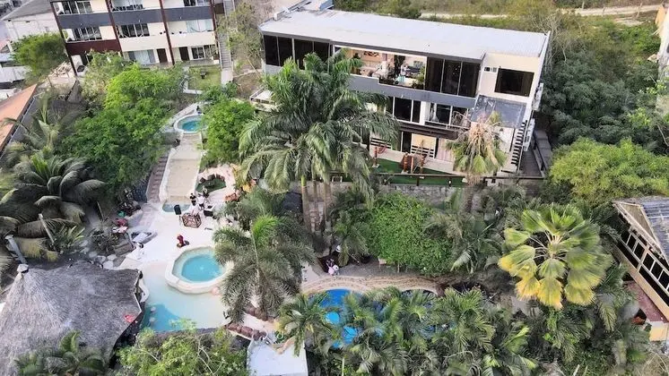 ME Hotel in Montañita Estates