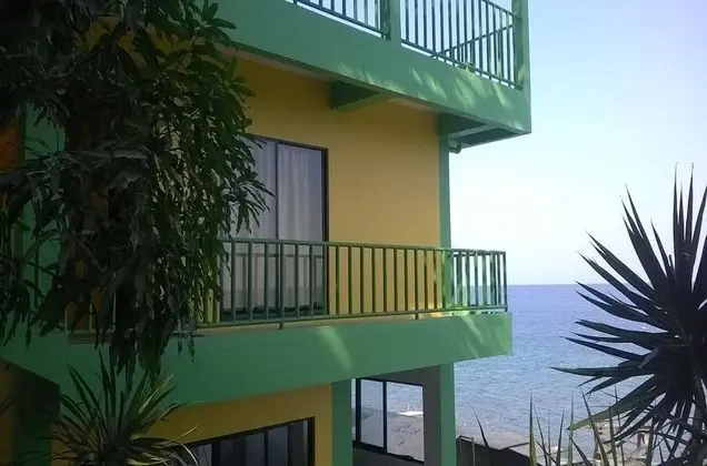 Meaco Hotel - Anilao - Dış Mekan