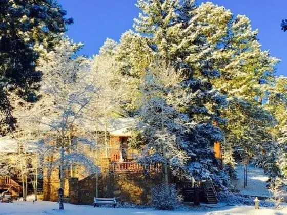 Meadow Creek Mountain Lodge and Event Center
