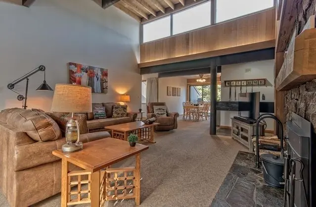 Meadow House Condo 71