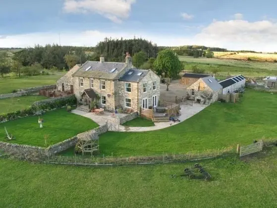 Meagill Farmhouse, hot Tub, bbq Hut, Sauna