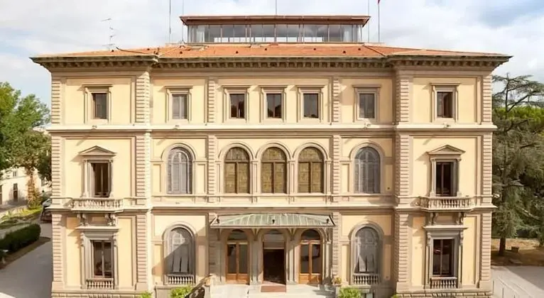 Hotel Mearini