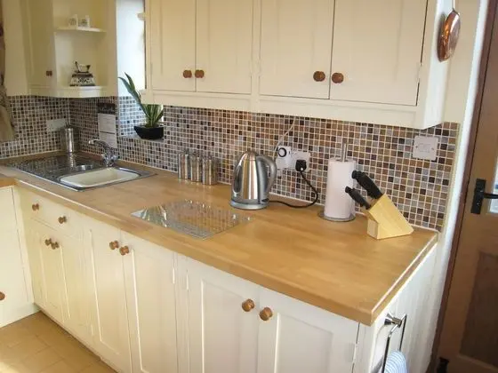 Measure Cottage - Sleeps up to 4 - Henley in Arden - HOT TUB - Mutfak