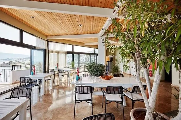 Med-inn Boutique Hotel - Yerinde Yemek
