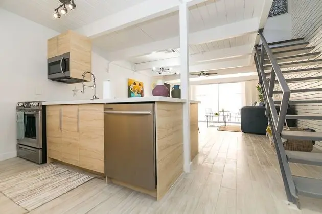 Medcenter Townhomes - Lobi