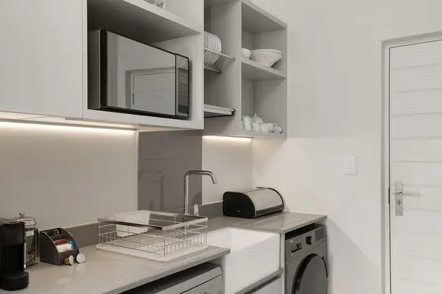 The Median Apartments - Mutfak