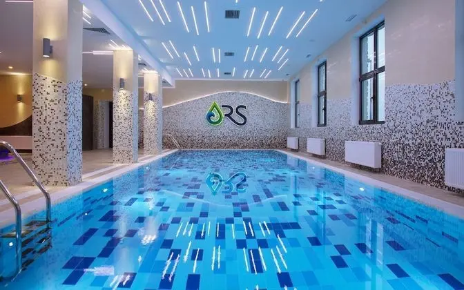 Medical Spa Hotel Rosa Springs - Havuz