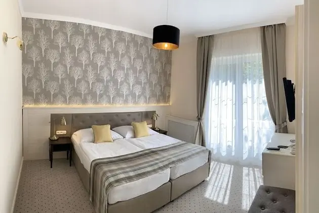 Villa Medici Hotel Restaurant - Öne Çıkan Resim