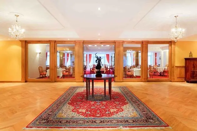 Villa Médicis Puteaux - Öne Çıkan Resim