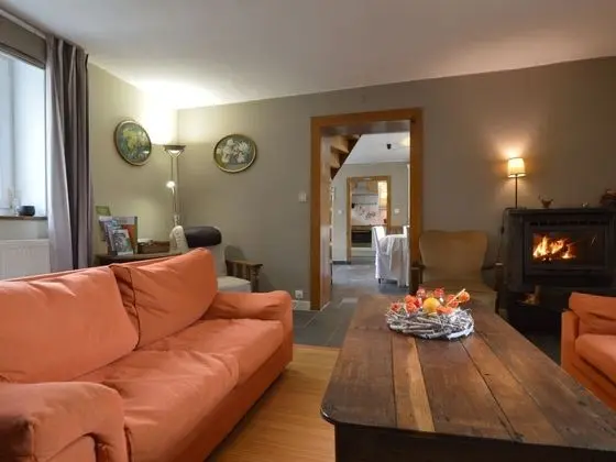 Medieval Farmhouse With Private Garden in Waimes Near the Lake - Yerinde Yemek