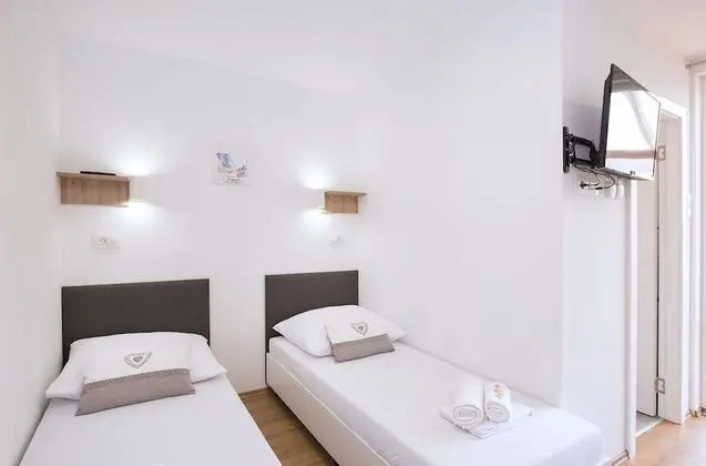 Mediteran Travel Camping Sveti Križ - Oda