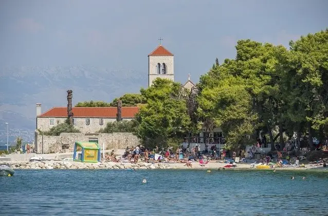 Mediteran Travel Camping Sveti Križ - Plaj