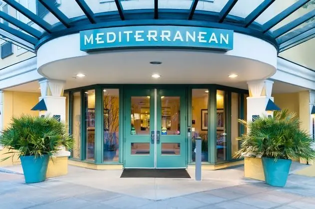 Mediterranean Inn - Dış Mekan