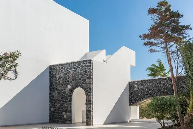 Mediterranean White - Lobi