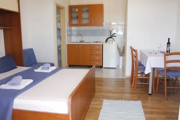 Mediterraneo - With own Parking Space - SA3 - Oda