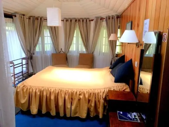 Meenaella Colonial Bungalow