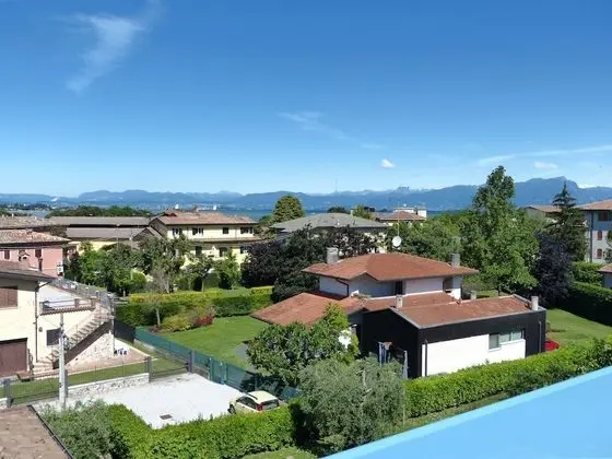 Meet Gardalake Hostel