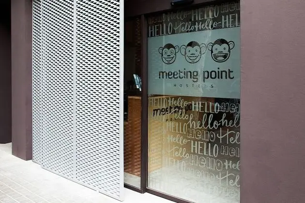 Meeting Point Hostels - Dış Mekan