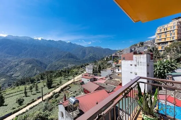 Mega View Homestay - 1