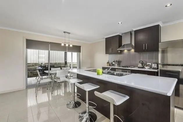 Megan Court Apartments - İç Mekan