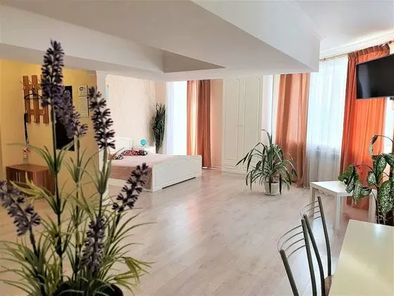 Megapolis Apartments on Bolshaya Manezhnaya street 13V