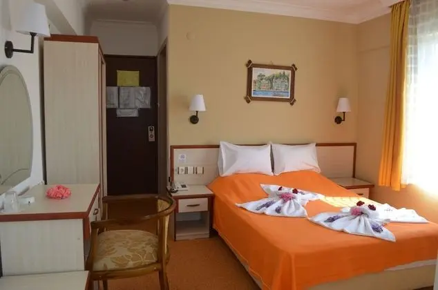 Megas Hotel - Oda
