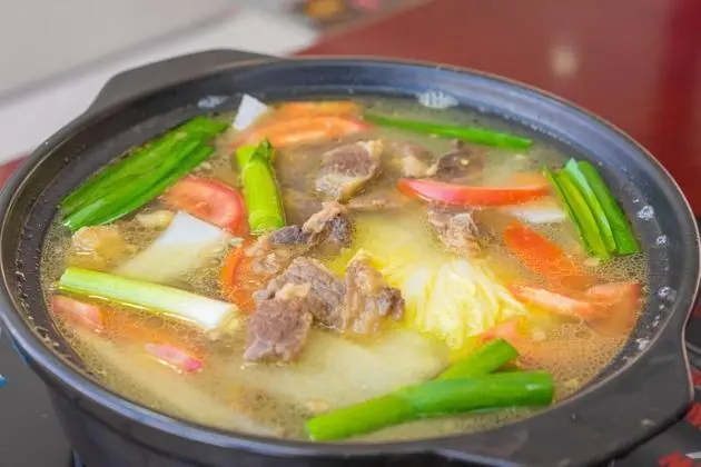 Mei Li Zhi Yan Mountain View Hotel - Yerinde Yemek