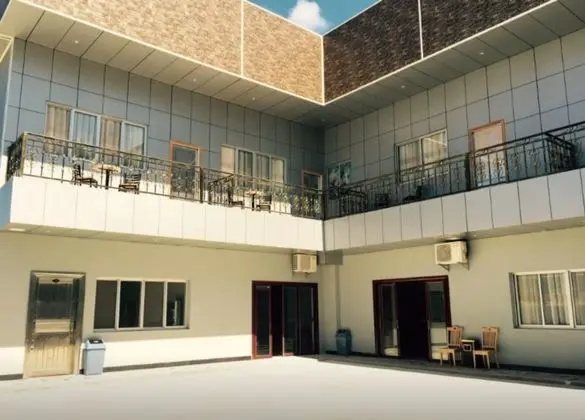 Meida Hotel & Restaurant - 1
