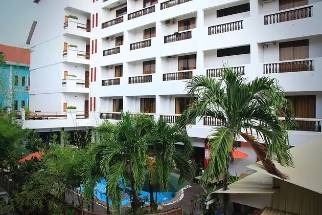 Mekong Angkor Deluxe Hotel