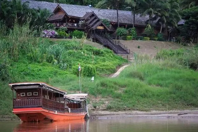 Mekong Cruises - The Luang Say Lodge & Cruises - Huay Xai to Luang Prabang