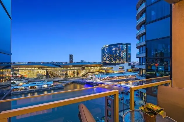 MELBOURNE HOLIDAY APARTMENTS FLINDERS WHARF