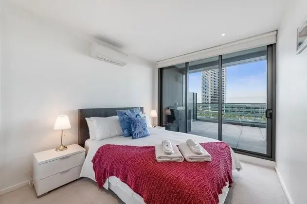 Melbourne Lifestyle Apartments - Best Views on Collins - Oda
