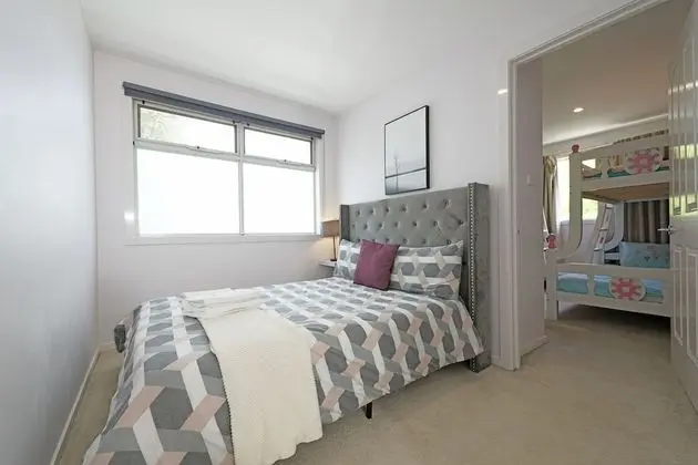 Melbourne Luxury Villa at Doncaster - Oda