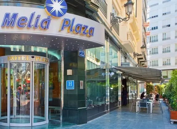 Melia Plaza - Dış Mekan