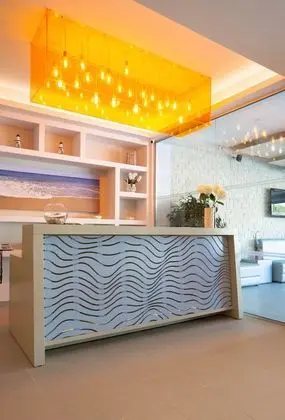 Melina Bay Boutique - Lobi