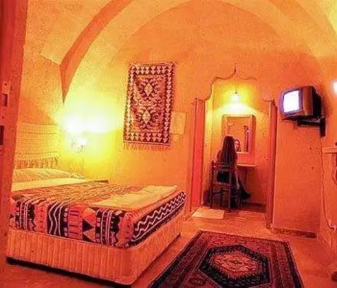 Melis Cave Hotel - Oda