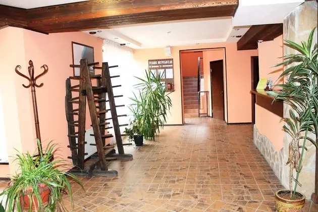 Melodiya Gor Hotel - Lobi