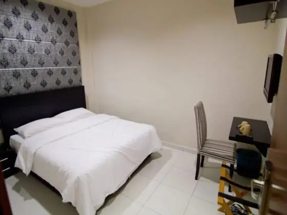 MELODY INN HOTEL - Oda