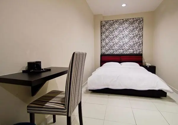 MELODY INN HOTEL - Oda
