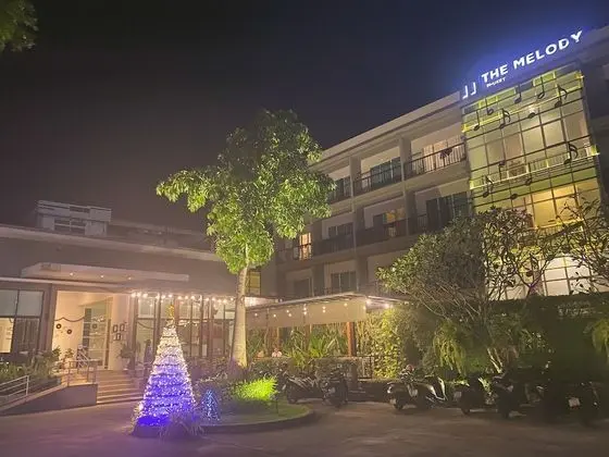 The Melody Phuket - Dış Mekan