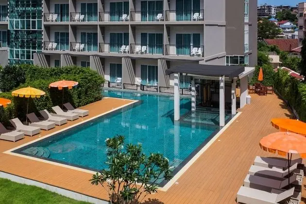 The Melody Phuket - Havuz