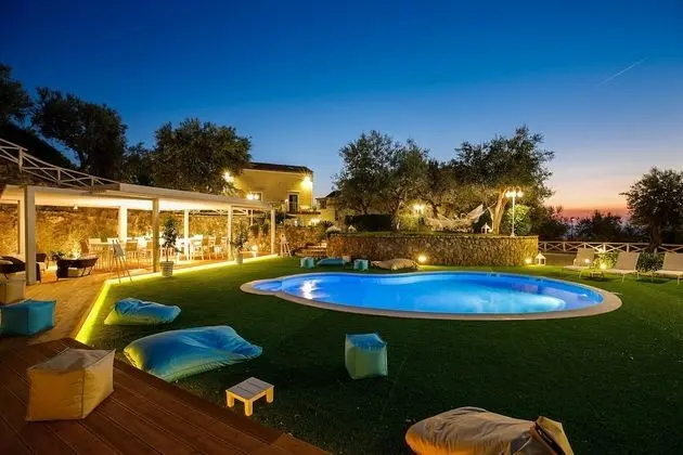 MelRose Relais