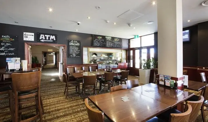 Melton Hotel - Yerinde Yemek