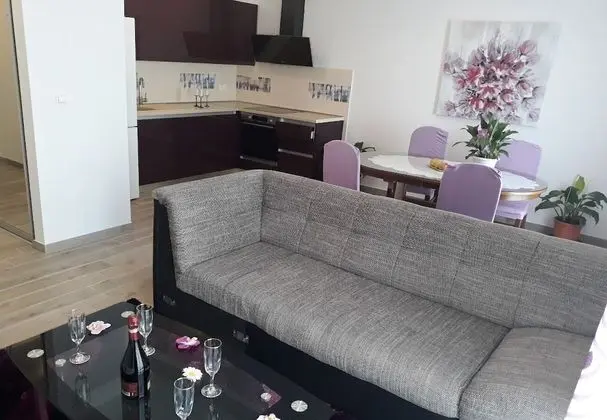 Memi - Great Location, Modern & Parking - A1 Marin - Oda Düzeni