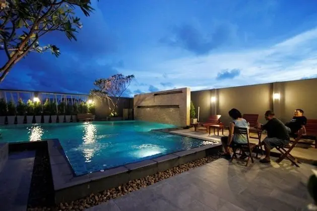 Memo Suite Pattaya - Havuz